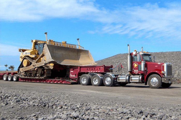 Trucks drayage heavy complete guide haul truck load oversized